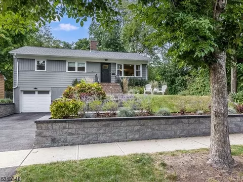 114 Midland Ave, Glen Ridge, NJ 07028
