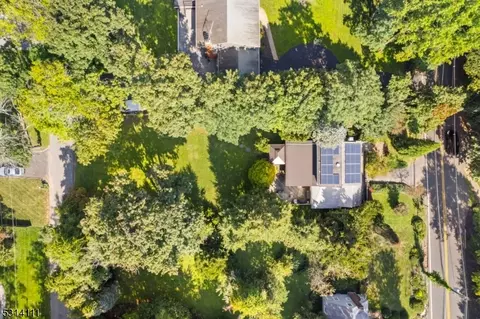 6 Meyersville Rd, Chatham Twp, NJ 07928