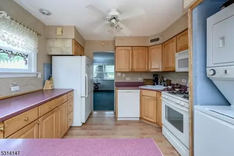53 Farrell Ave, Ewing Twp, NJ 08618 photo 14
