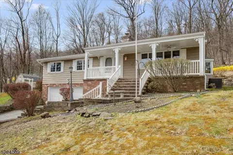 1145 High Mountain Rd, North Haledon, NJ 07508