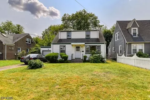 422 Myrtle Ave, Scotch Plains, NJ 07076
