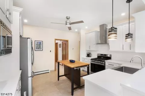 3 Reality Dr, Kinnelon, NJ 07405 photo 5