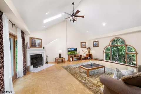 3 Reality Dr, Kinnelon, NJ 07405 photo 12
