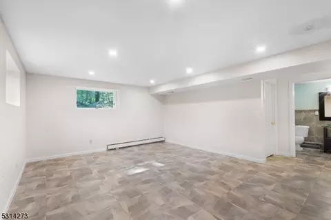 3 Reality Dr, Kinnelon, NJ 07405 photo 24