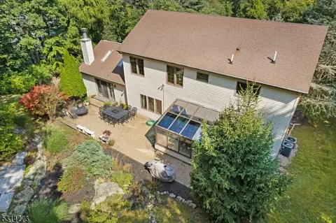 3 Reality Dr, Kinnelon, NJ 07405 photo 2