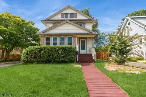 215 Minnetonka Rd, Somerdale, NJ 08083