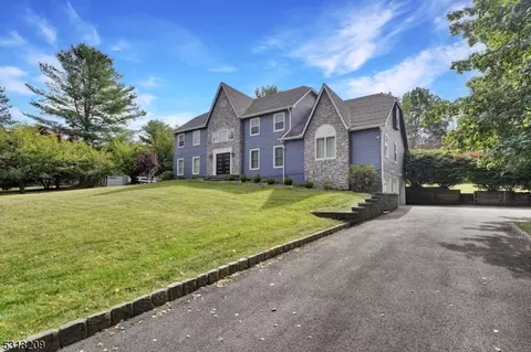 8 Fidelian Way, Montville Twp, NJ 07082