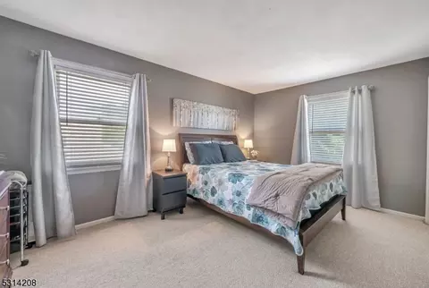 11 Amherst Ct, Wayne, NJ 07470 photo 22
