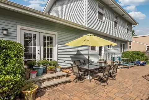11 Amherst Ct, Wayne, NJ 07470 photo 27