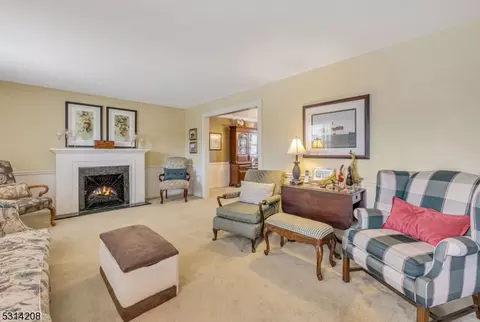 11 Amherst Ct, Wayne, NJ 07470 photo 15
