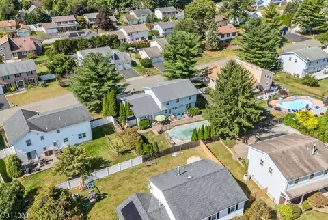 11 Amherst Ct, Wayne, NJ 07470 photo 43