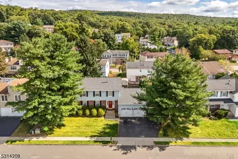 11 Amherst Ct, Wayne, NJ 07470 photo 36
