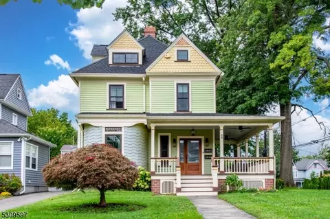 88 Grove St, Montclair, NJ 07042