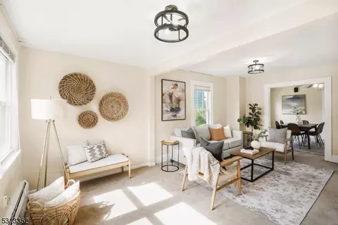 40 Edgerton Ter, East Orange, NJ 07017