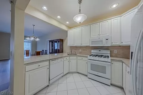 2313 Johnson Dr, Rockaway, NJ 07866 photo 6