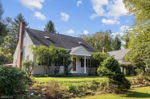 294 Pleasant Hill Rd, Chester Twp, NJ 07930