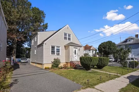 306 Rutherford Blvd, Clifton, NJ 07014
