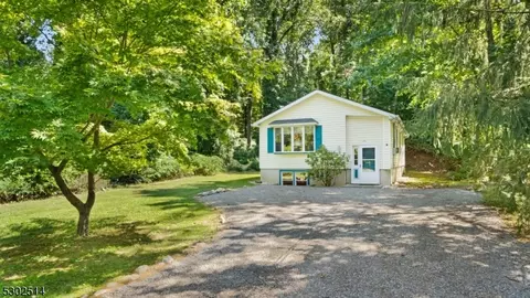 161 Quenby Mountain Rd, Liberty, NJ 07838