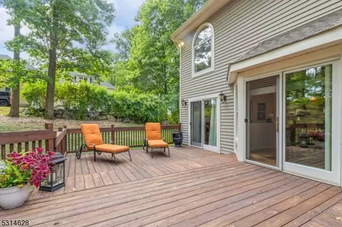 33 E Logan Rd, Randolph, NJ 07869 photo 33