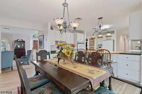 33 E Logan Rd, Randolph, NJ 07869 photo 17