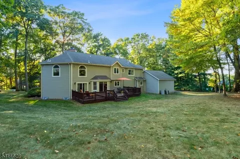 33 E Logan Rd, Randolph, NJ 07869 photo 36