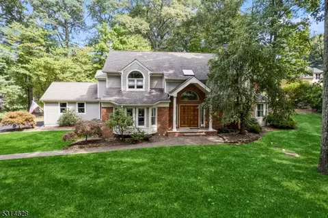 33 E Logan Rd, Randolph, NJ 07869 photo 2