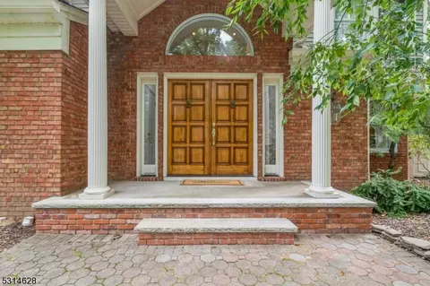 33 E Logan Rd, Randolph, NJ 07869 photo 3
