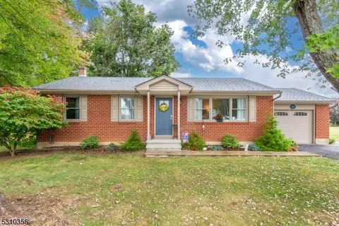 20 Midland Ave, Washington, NJ 07882