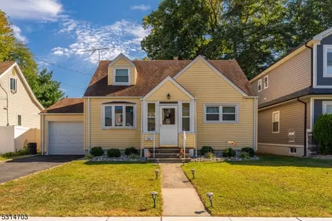 771 Hemlock Rd, Union, NJ 07083