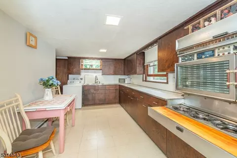 467 Alps Rd, Wayne, NJ 07470 photo 20