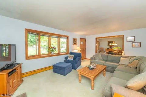 467 Alps Rd, Wayne, NJ 07470 photo 10