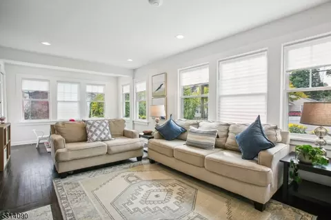 18 Grenada Pl, Montclair, NJ 07042 photo 5