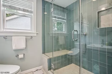 18 Grenada Pl, Montclair, NJ 07042 photo 30