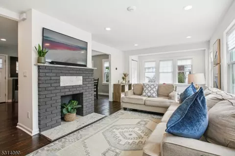 18 Grenada Pl, Montclair, NJ 07042 photo 7