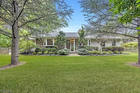 300 Opossum Rd, Montgomery, NJ 08558
