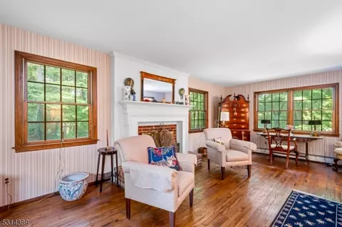 17 Jay Dr, Randolph, NJ 07869 photo 9