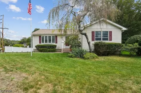 905 Ramapo Ave, Pompton Lakes, NJ 07442