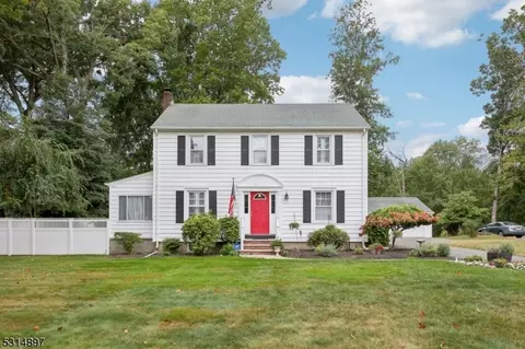 237 Forest Ave, Paramus, NJ 07652