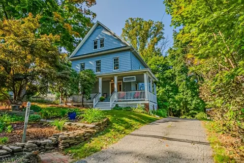 587 E Main St, Denville, NJ 07834