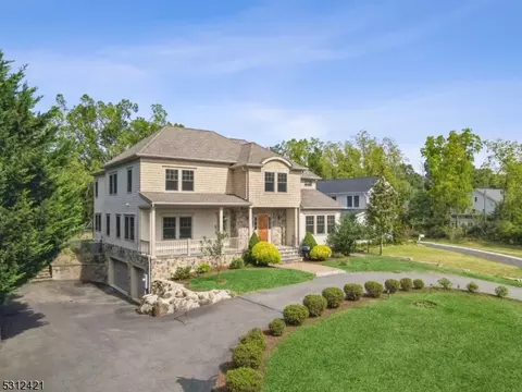 423 White Oak Ridge Rd, Millburn Twp, NJ 07078
