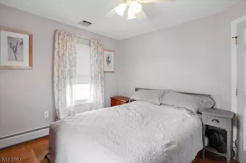 25 Burnside Pl, Haskell, NJ 07420 photo 21