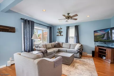 25 Burnside Pl, Haskell, NJ 07420 photo 6