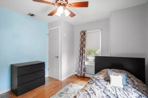 25 Burnside Pl, Haskell, NJ 07420 photo 18