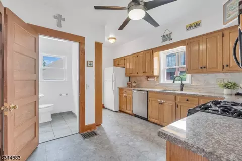 159 E Cliff St, Somerville, NJ 08876 photo 18