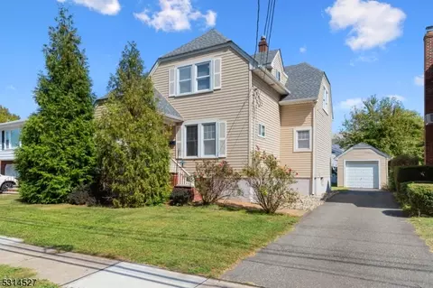 328 Mayhill St, Saddle Brook, NJ 07663