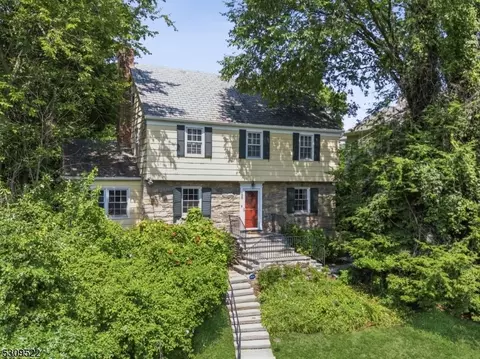 35 Maplewood Ave, Maplewood, NJ 07040