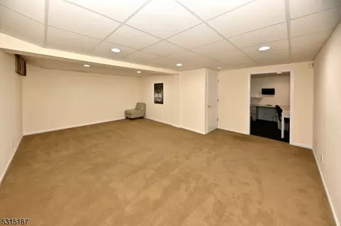 8003 Brittany Dr, Wayne, NJ 07470 photo 19