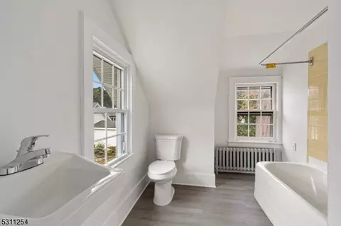 8 Orchard Rd, Middlesex, NJ 08846 photo 20