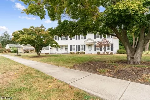 8 Orchard Rd, Middlesex, NJ 08846 photo 28