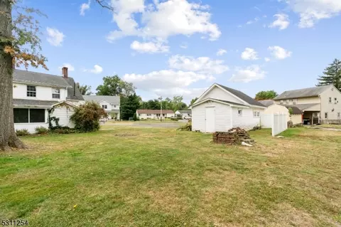 8 Orchard Rd, Middlesex, NJ 08846 photo 34